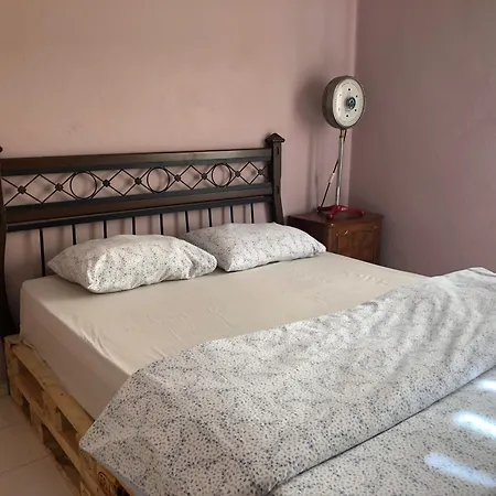 Merkez Deniz Yakini Balkonlu Muhtesem Ev *