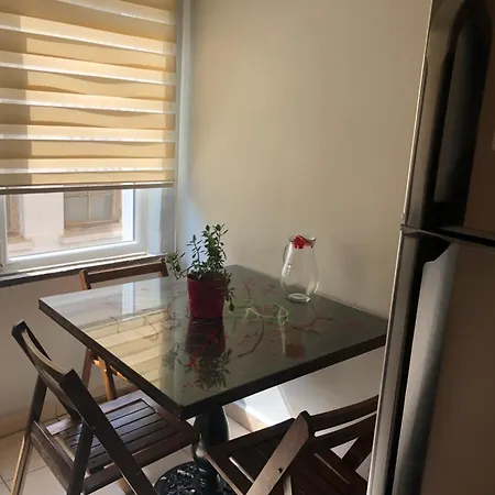 아파트 Merkez Deniz Yakini Balkonlu Muhtesem Ev *