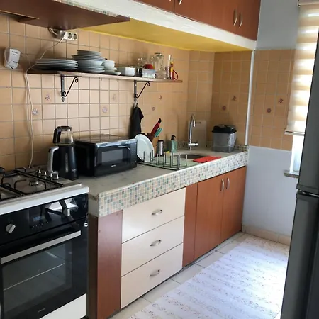 아파트 Merkez Deniz Yakini Balkonlu Muhtesem Ev *
